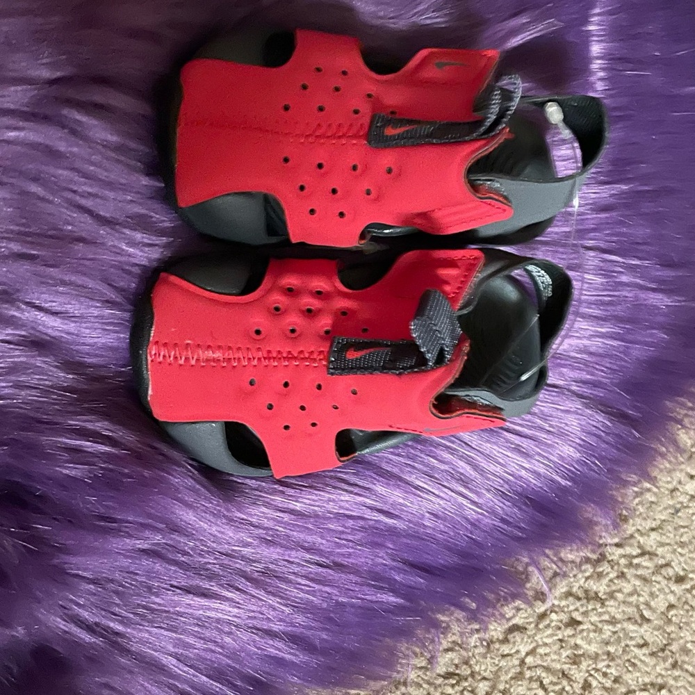 4C Toddler Nike Slides
